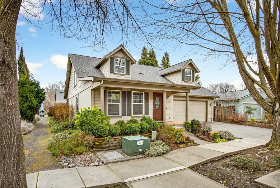 150 Graham Way, Talent, OR 97540 - #2