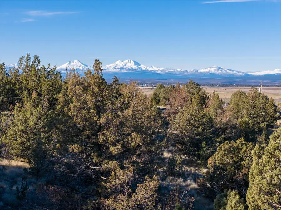 SW Mintken Lane #2100, Culver, OR 97734 - #2