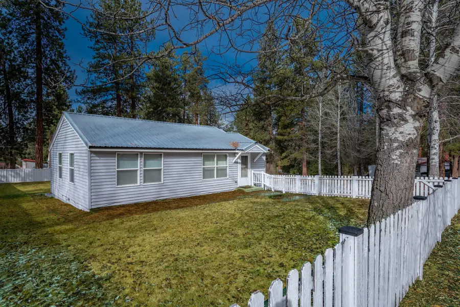 138722 Rhododendron Street, Gilchrist, OR 97737 - #2