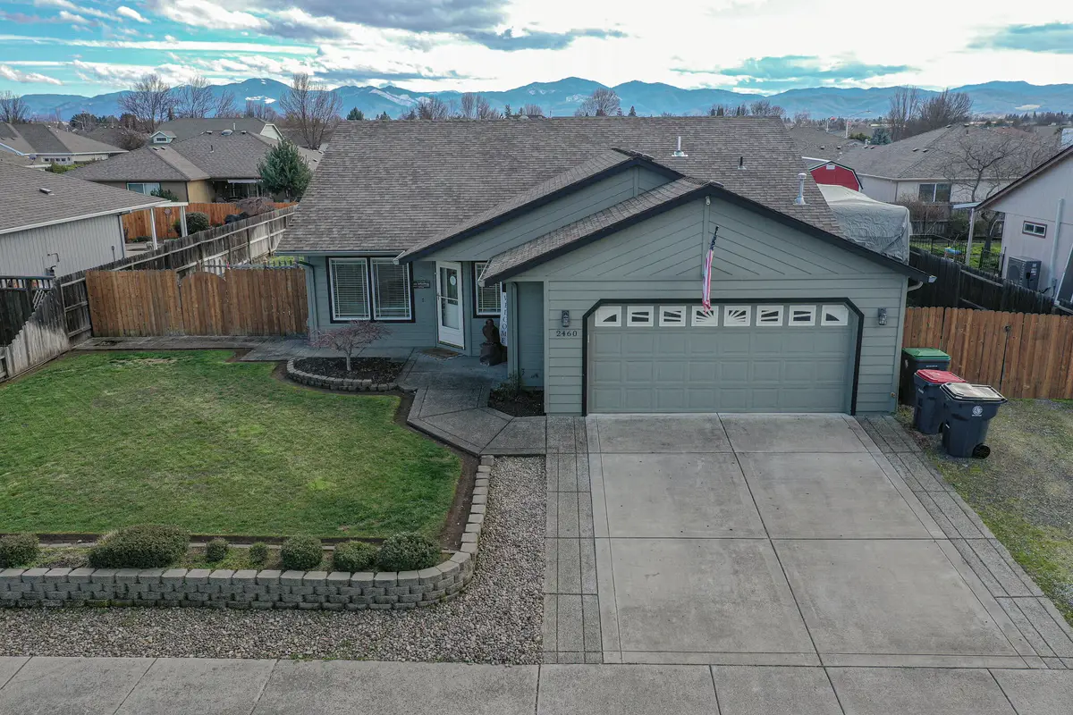 2460 Jeremy Street, Central Point, OR 97502 - #1