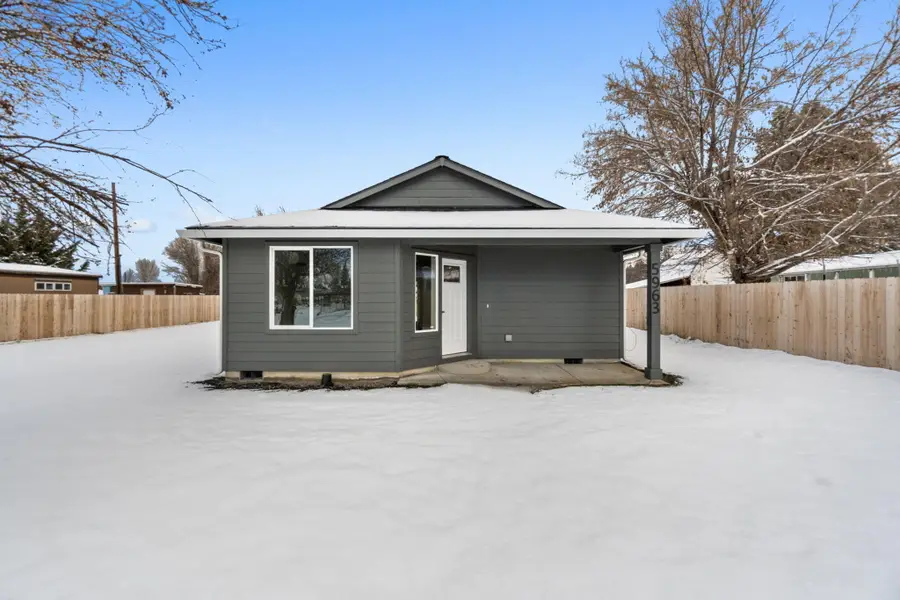 5963 Delaware Avenue, Klamath Falls, OR 97603 - #2