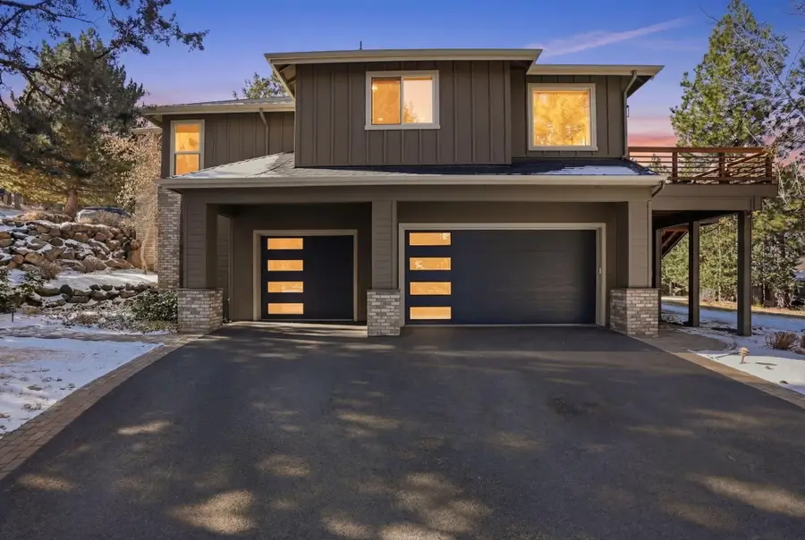 3374 NW Windwood Way, Bend, OR 97703 - #2