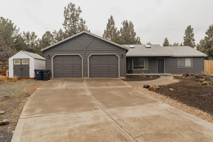 61325 King Josiah Place, Bend, OR 97702 - #3