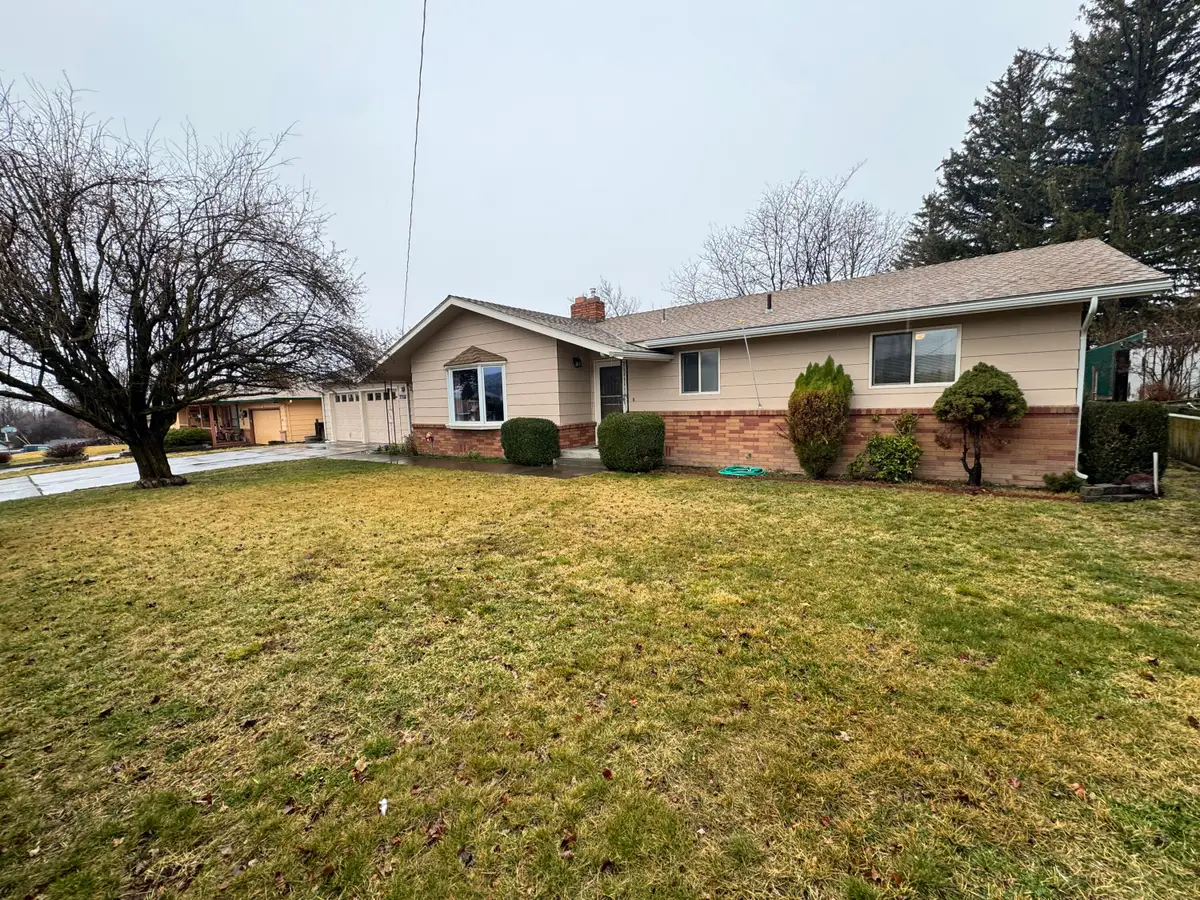 3312 Patterson Street, Klamath Falls, OR 97603 - #1