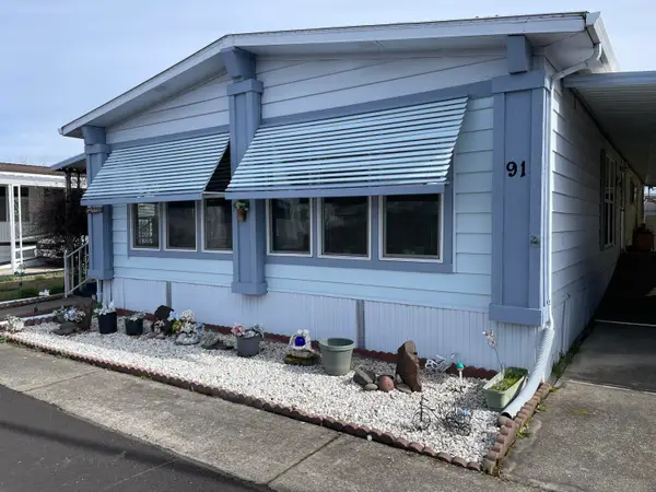 301 Freeman Road #UNIT 91, Central Point, OR 97502