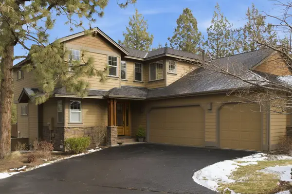 2526 NW Locke Court, Bend, OR 97703