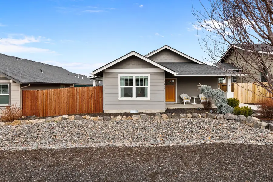 3467 W Antler Avenue, Redmond, OR 97756 - #2