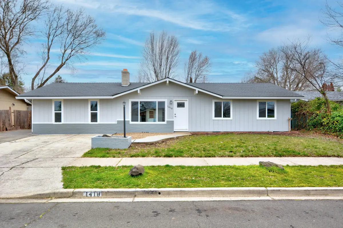 1418 Coquette Street, Medford, OR 97504 - #1