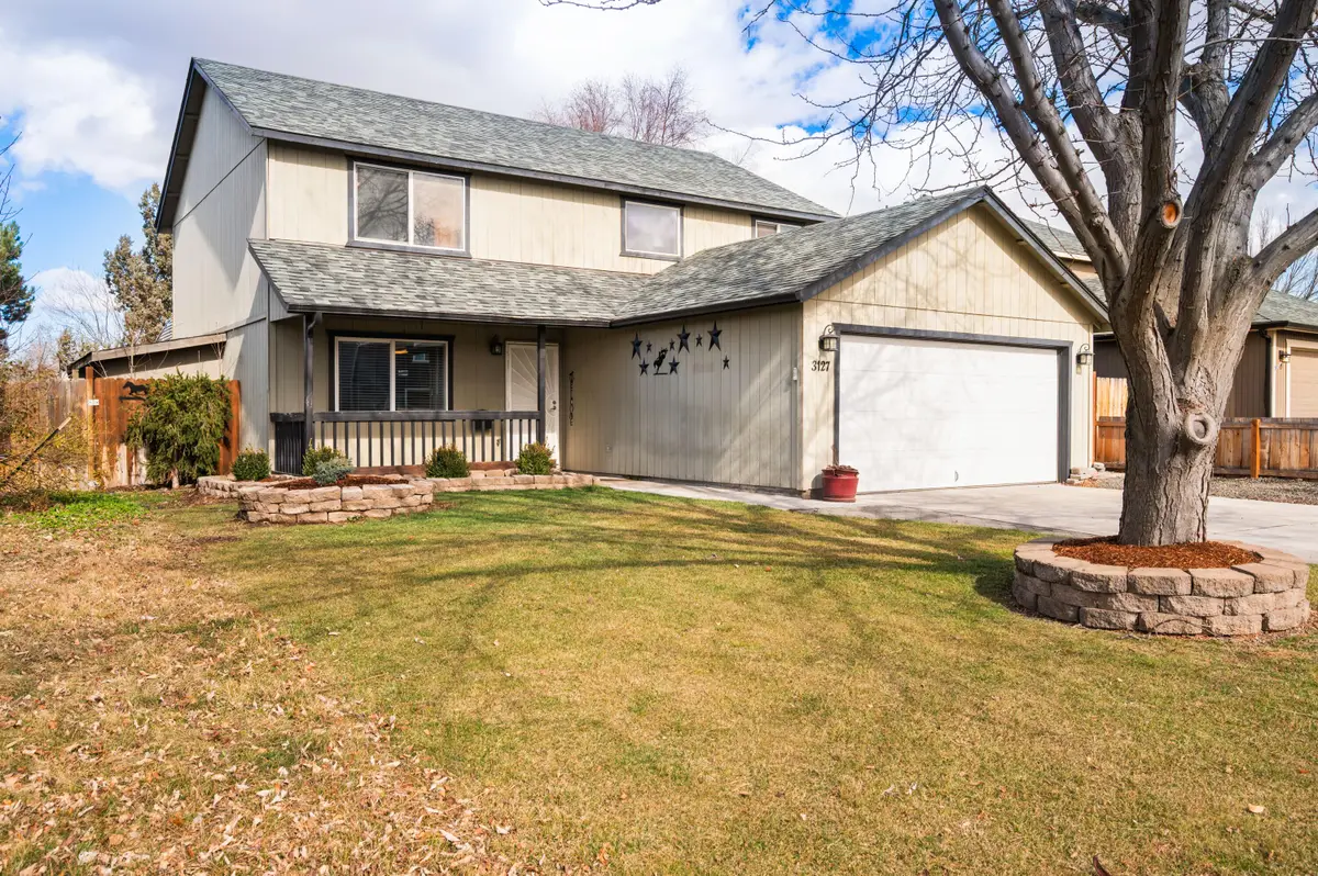 3127 SW Metolius Avenue, Redmond, OR 97756 - #1