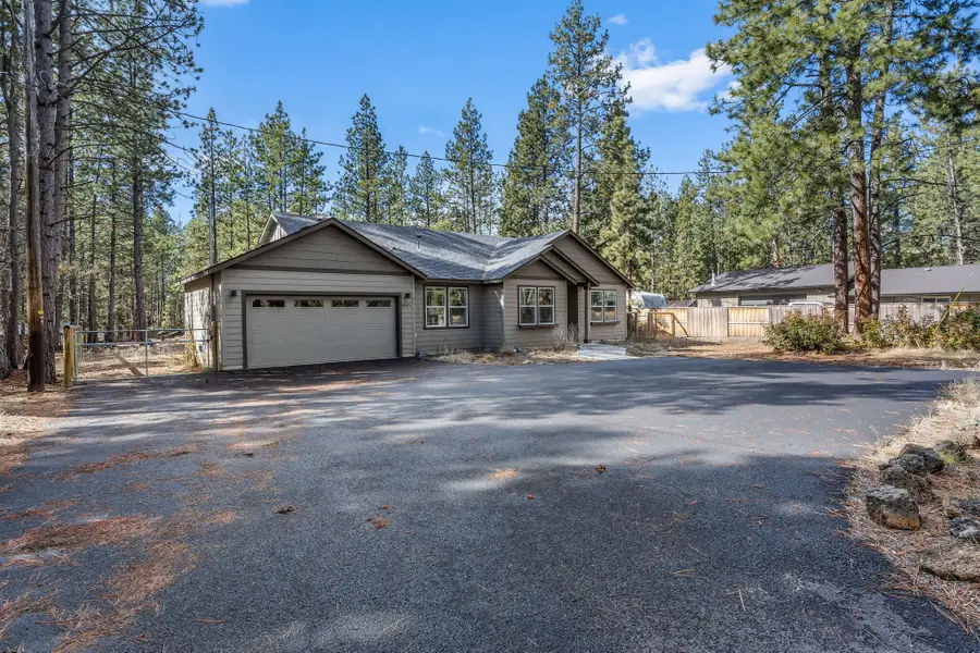 60055 Turquoise Road, Bend, OR 97702 - #2