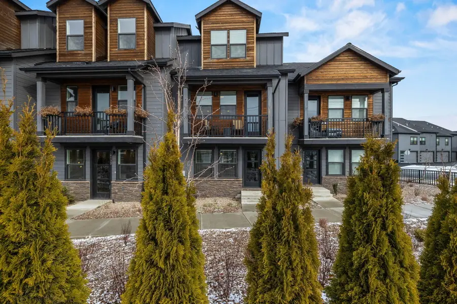 20534 Empire Avenue, Bend, OR 97701 - #3