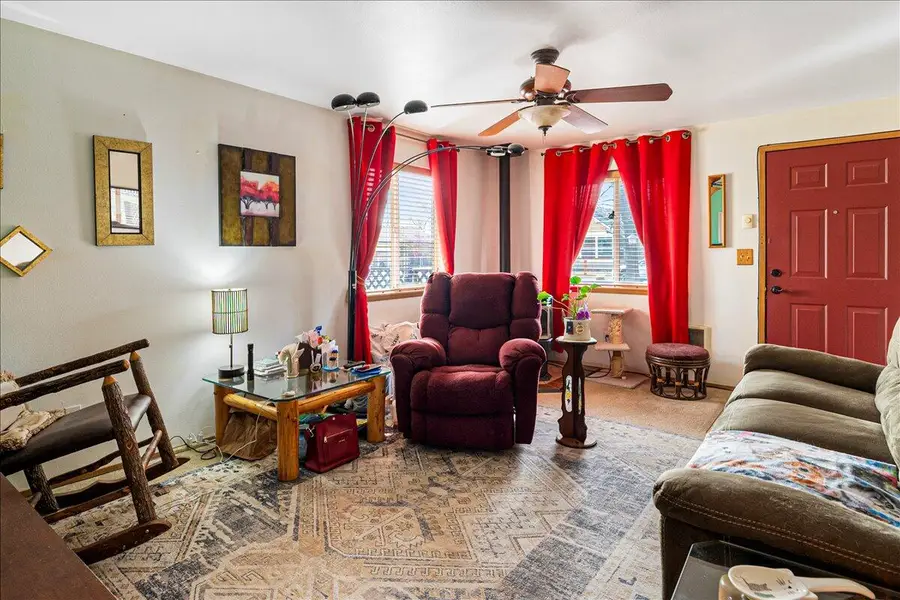 216 SW 3rd Street, Redmond, OR 97756 - #2