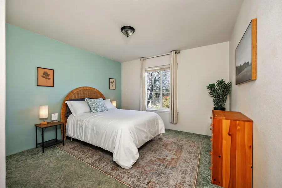 168 Allman Way, Grants Pass, OR 97526 - #3