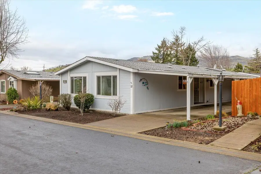 #UNIT 51, Phoenix, OR 97535 - #2