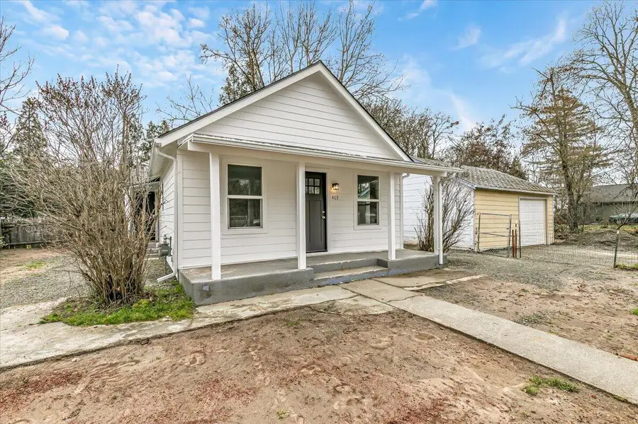 403 SW Burgess Street, Grants Pass, OR 97526 - #3