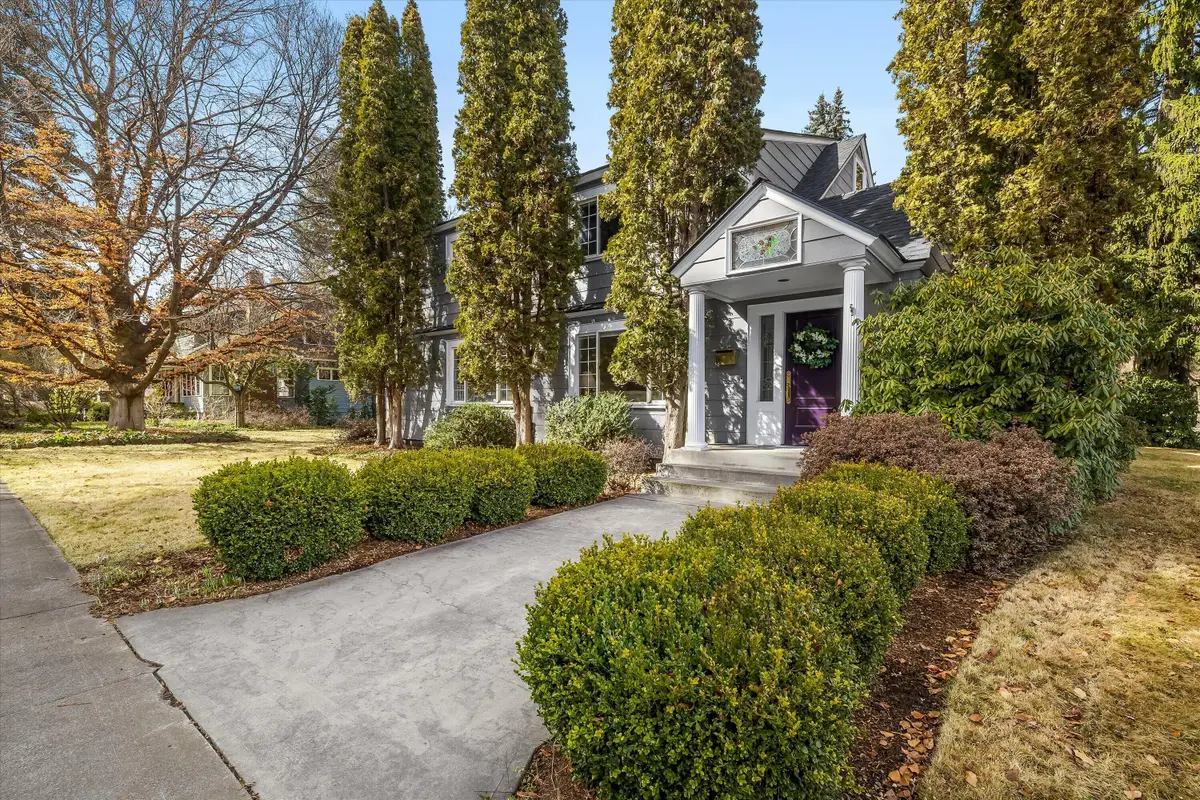 898 NW Riverside Boulevard, Bend, OR 97703 - #1