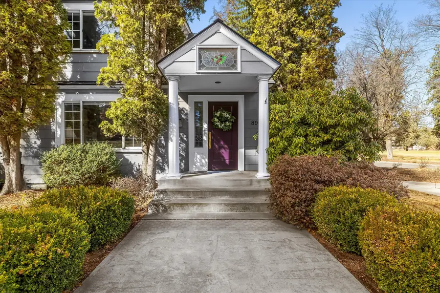 898 NW Riverside Boulevard, Bend, OR 97703 - #2