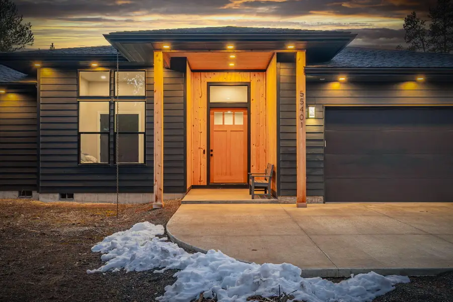 55401 Heierman Drive, Bend, OR 97707 - #2