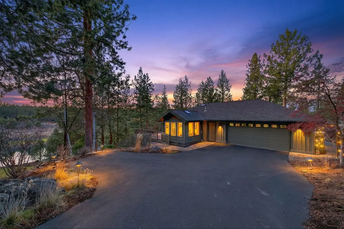 3695 NW Kirkaldy Court, Bend, OR 97703 - #1