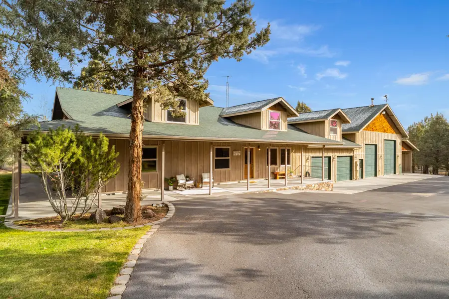 6323 SE Cedar Hills Court, Prineville, OR 97754 - #2