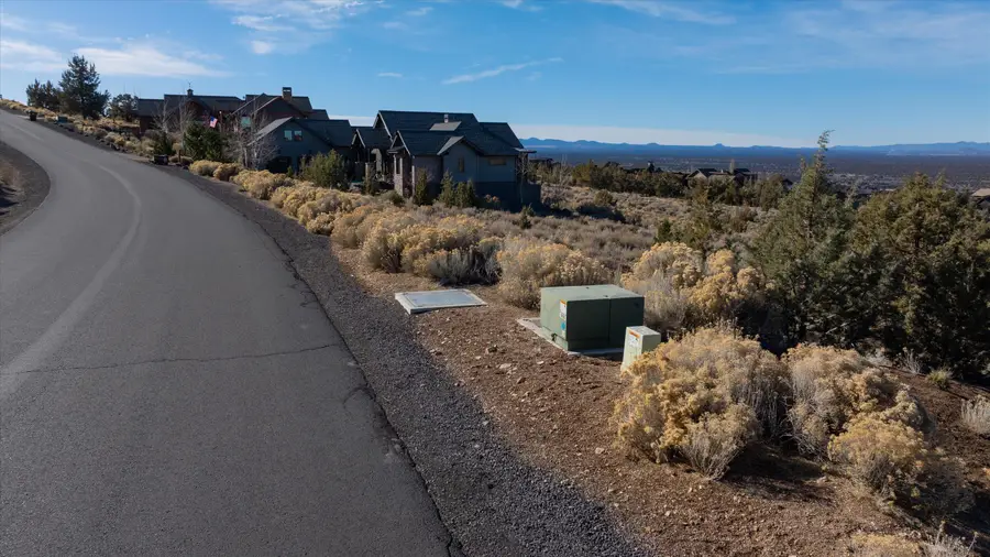 SW Hat Rock Loop #Homesite 609, Powell Butte, OR 97753 - #3