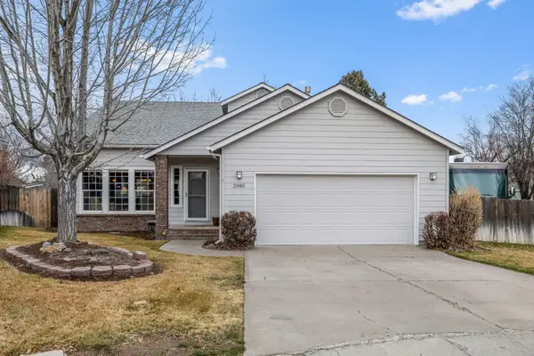 2985 NE Alpen Glow Place, Bend, OR 97701