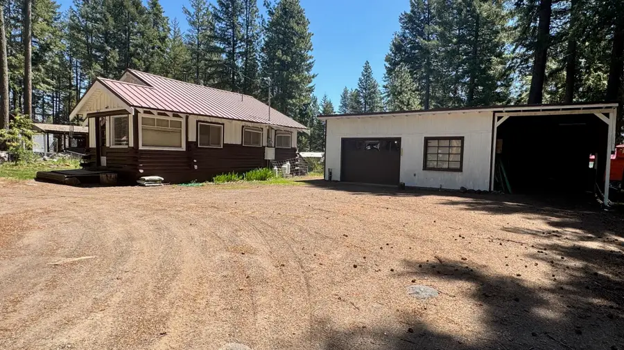 26705 Hotchkiss Drive, Klamath Falls, OR 97601 - #2