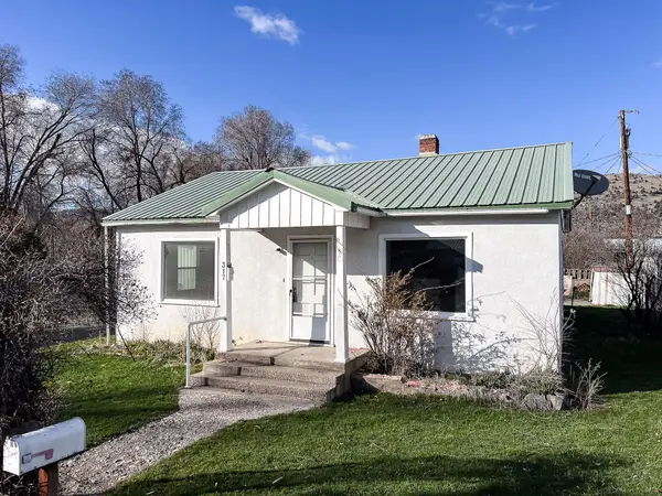 317 NW 3rd Avenue, John Day, OR 97845