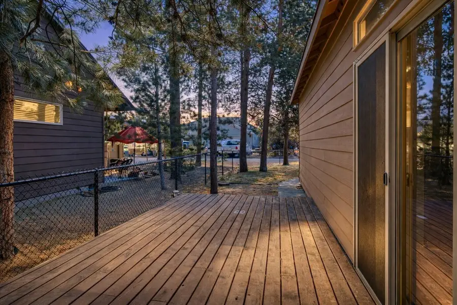 51861 Hollinshead Place, La Pine, OR 97739 - #3