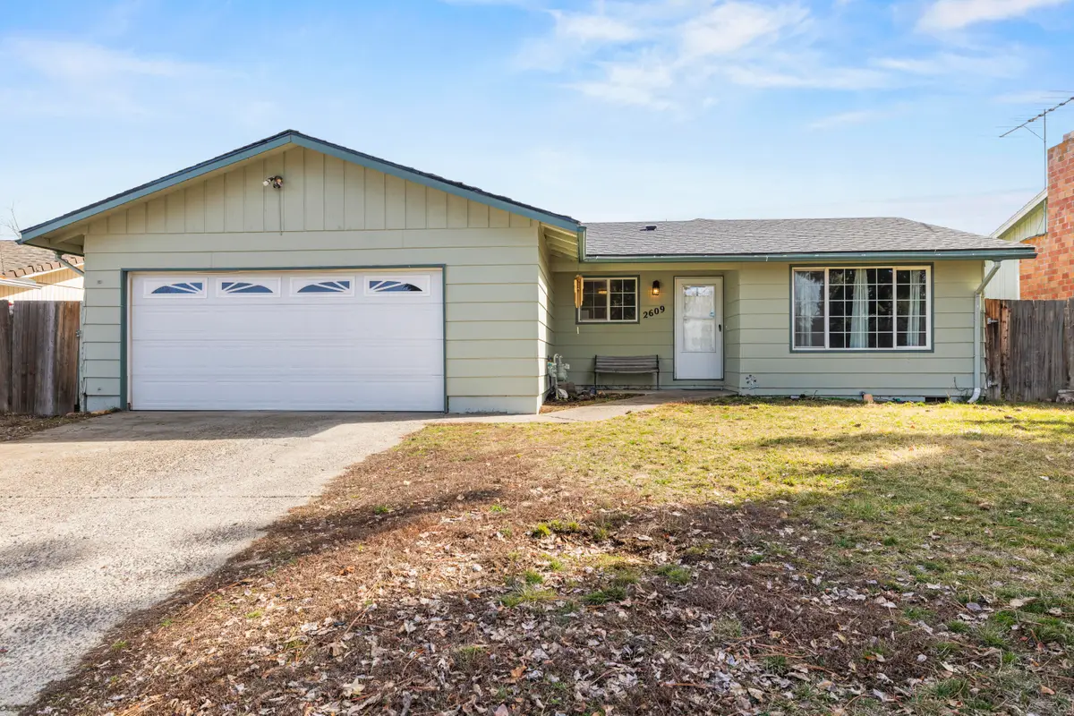 2609 Berkeley Street, Klamath Falls, OR 97601 - #1
