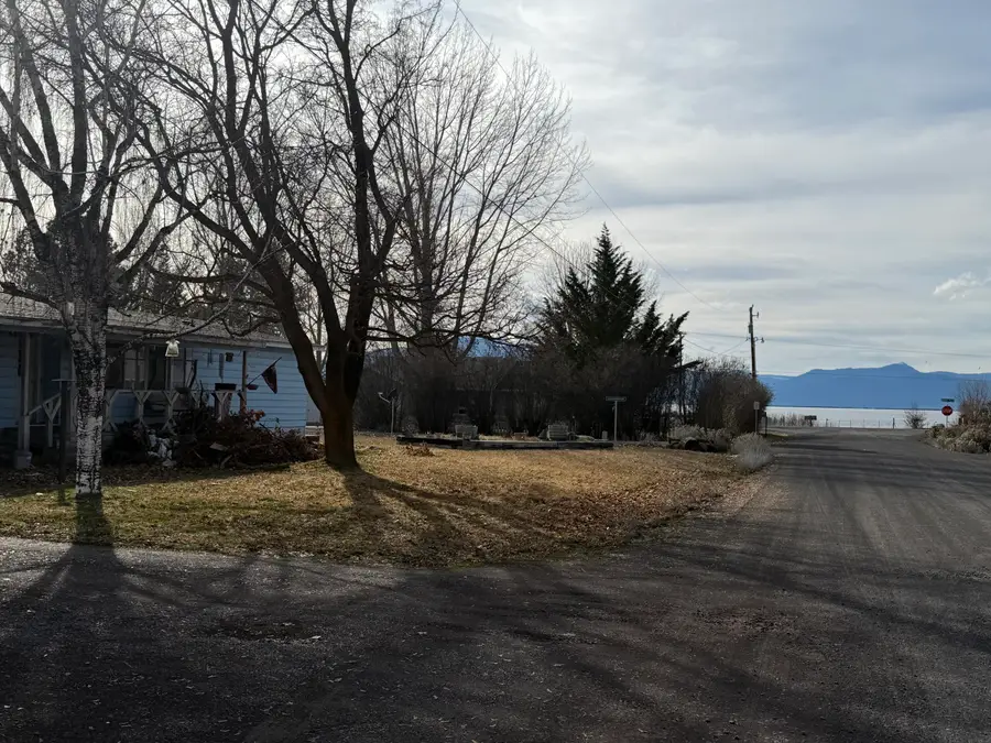 3592 E Lake Avenue, Chiloquin, OR 97624 - #2
