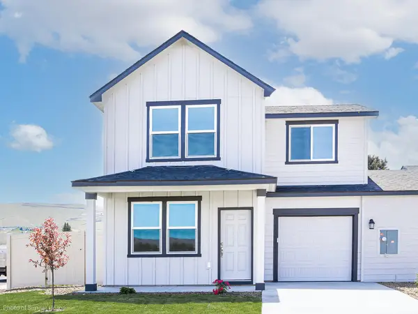 2692 NW 28th Street #255, Redmond, OR 97756