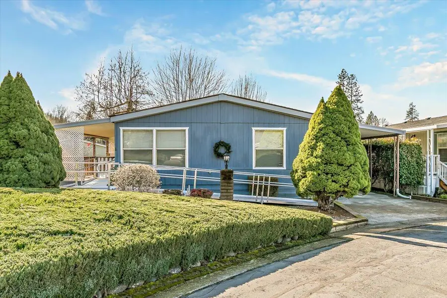 20055 Highway 62 #1, Shady Cove, OR 97539 - #3