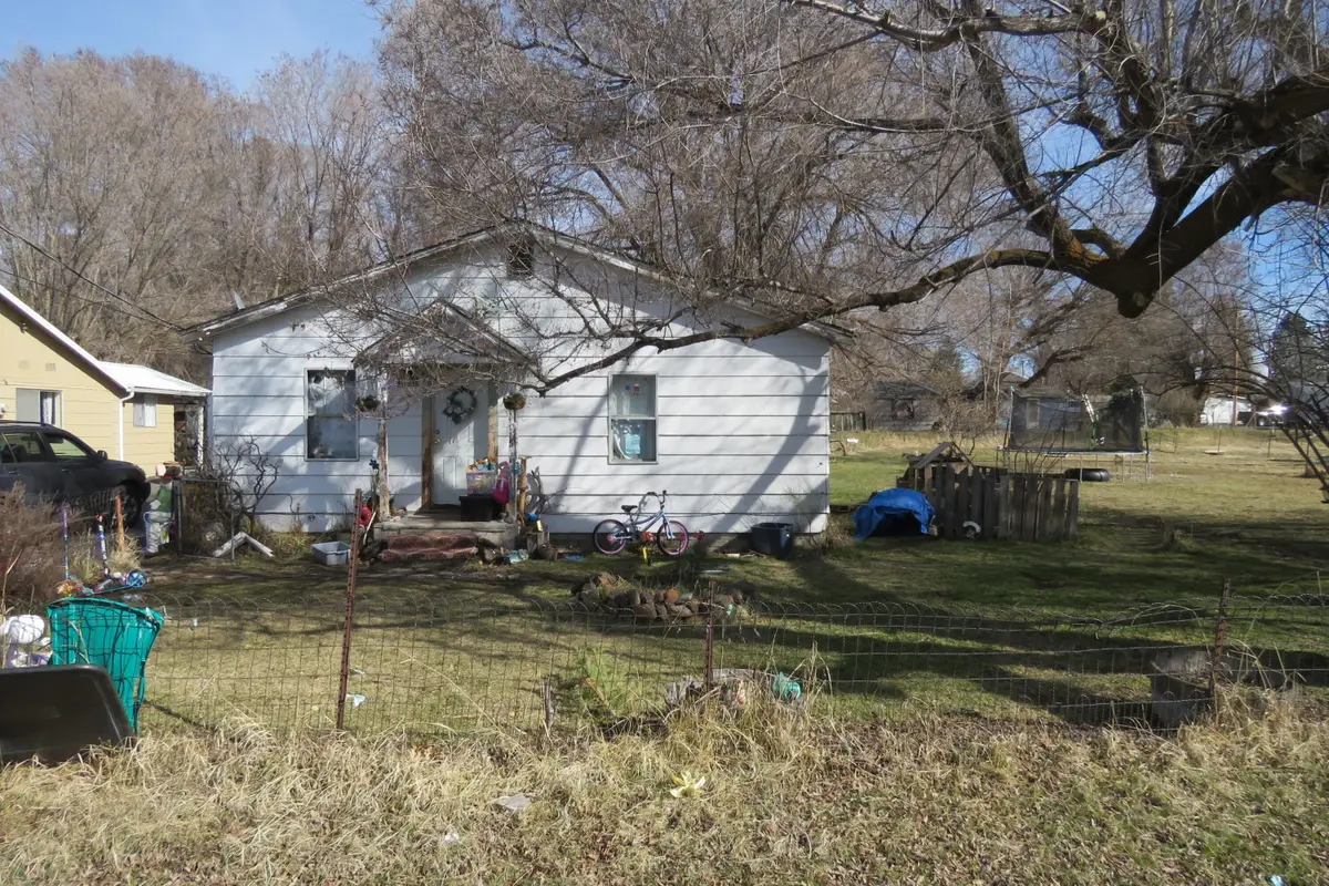 1747 Hope Street, Klamath Falls, OR 97603 - #1