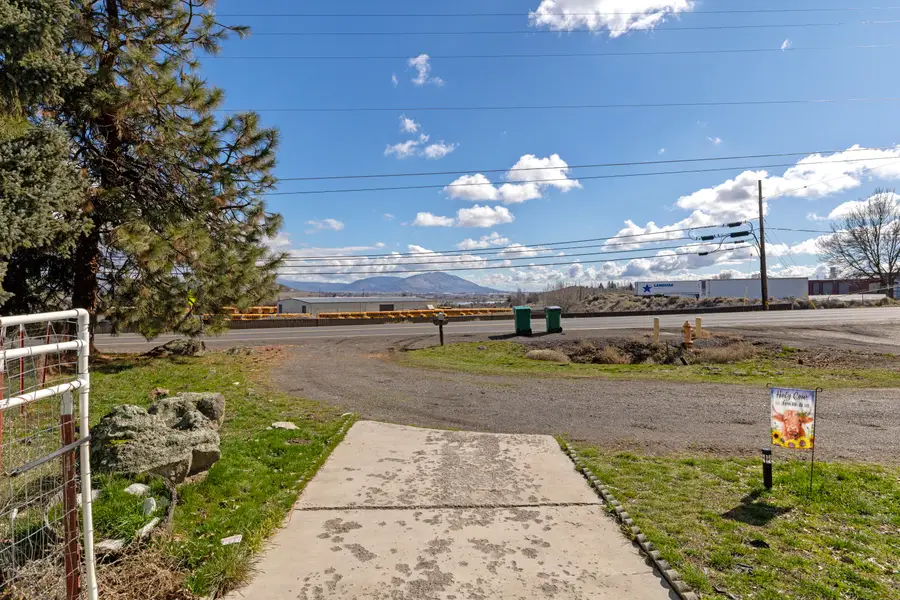 2888 Greensprings Drive, Klamath Falls, OR 97601 - #3