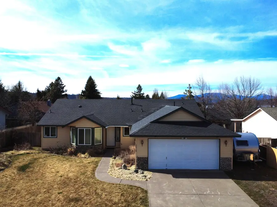 2518 Sari Drive, Klamath Falls, OR 97601 - #2