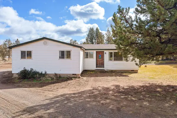 64904 Rimrock Drive, Bend, OR 97703