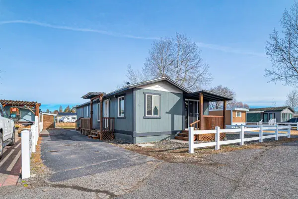 64900 Hunnell Road, Bend, OR 97703