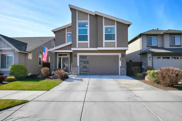 3730 SW Badger Court, Redmond, OR 97756