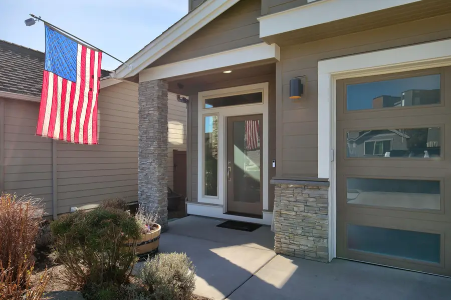 3730 SW Badger Court, Redmond, OR 97756 - #2