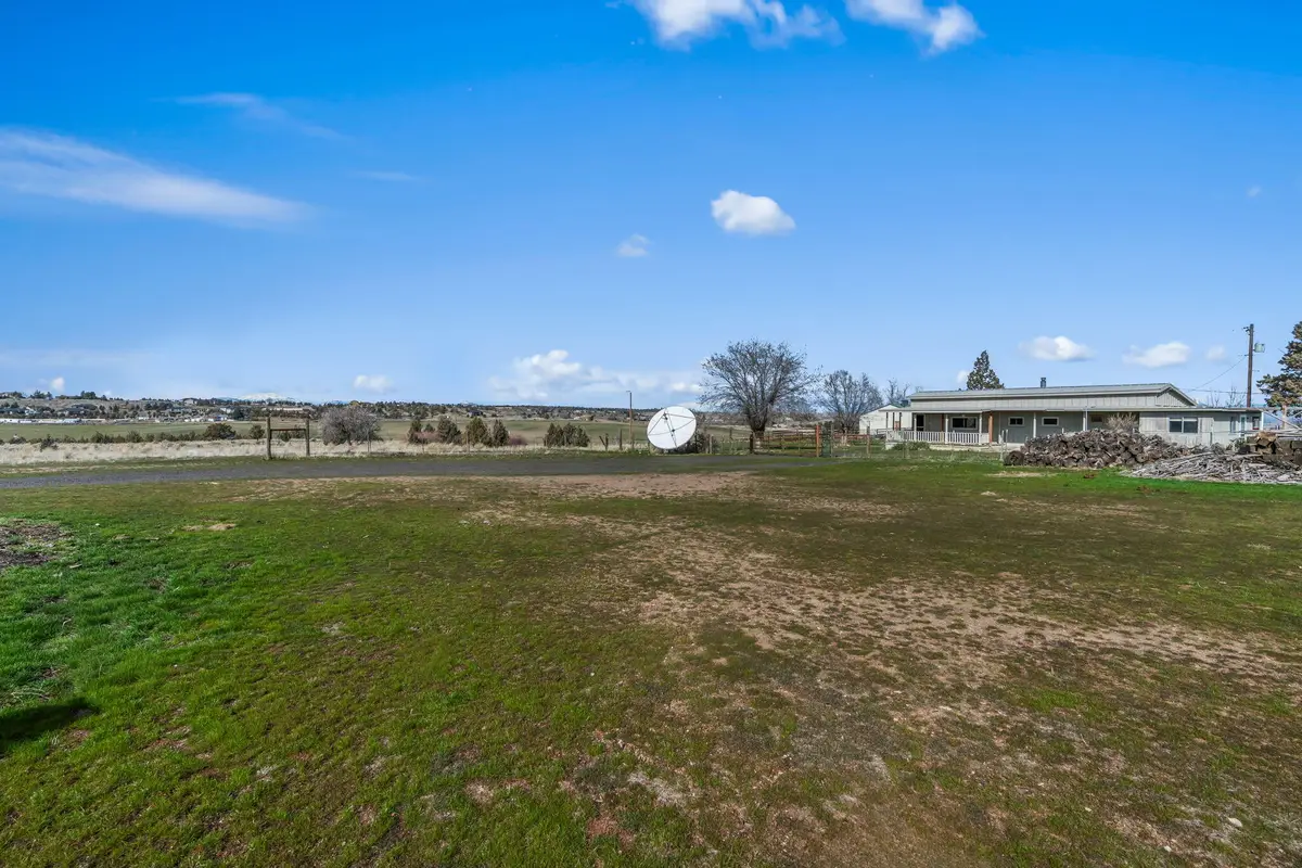 2748 NE Loucks Road, Madras, OR 97741 - #1