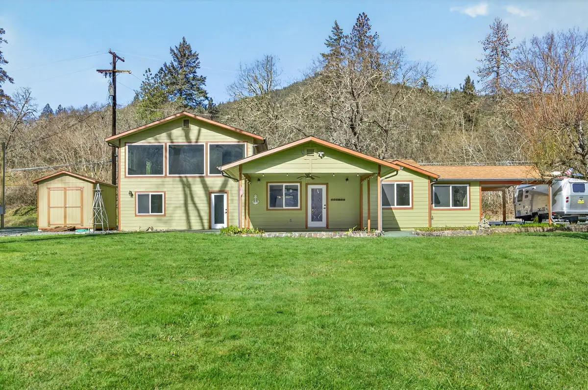 423 Fielder Lane, Grants Pass, OR 97526 - #1