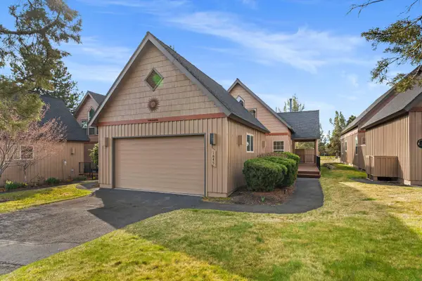 1845 Cinnamon Teal Drive, Redmond, OR 97756