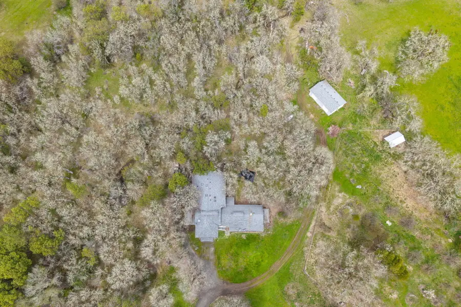 13645 E Evans Creek Road, Rogue River, OR 97537 - #3