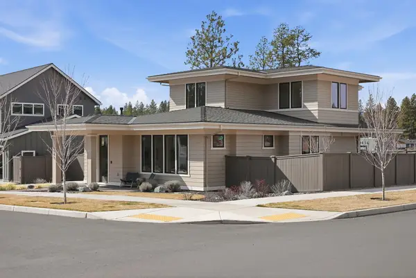 2643 NW Waymaker Court, Bend, OR 97703
