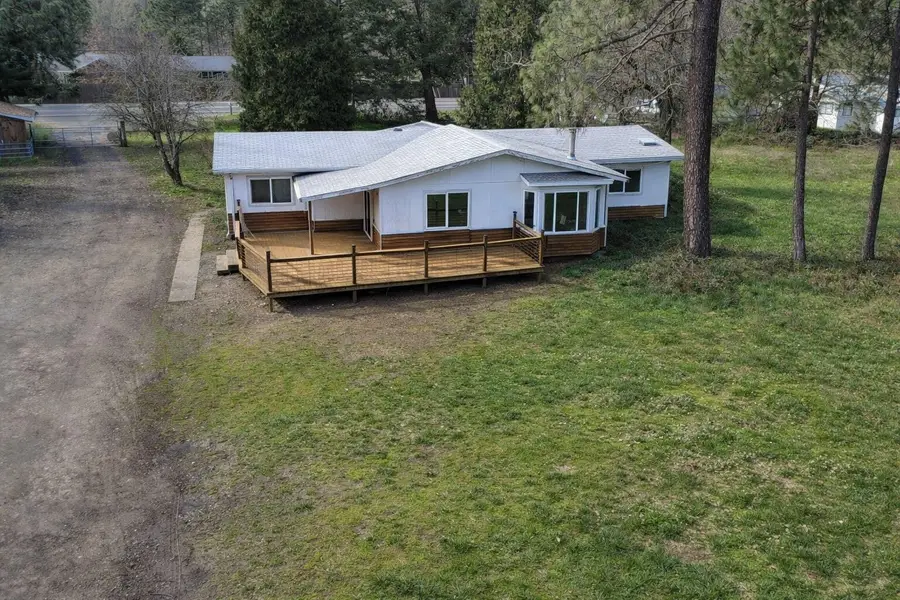 1449 Rockydale Road, Cave Junction, OR 97523 - #3