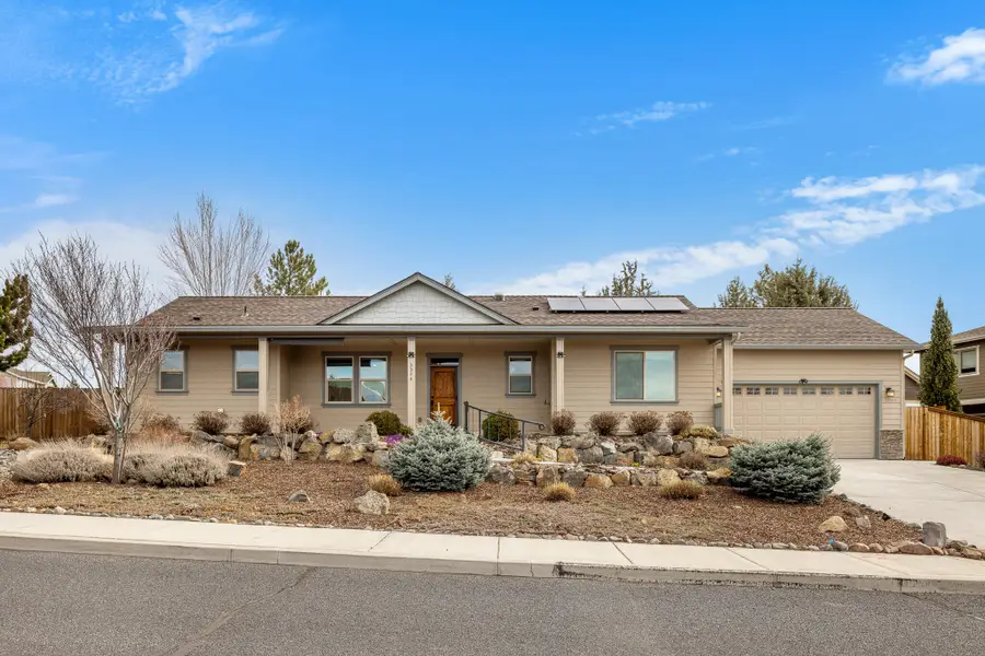 3344 SW Cascade Vista Drive, Redmond, OR 97756 - #2