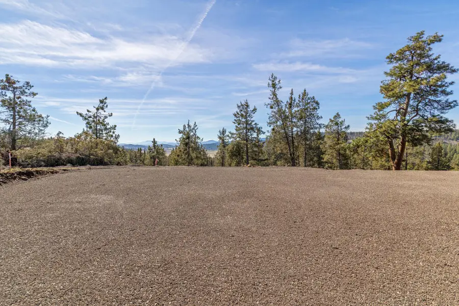 1075 Water Birch Court, Klamath Falls, OR 97601 - #3