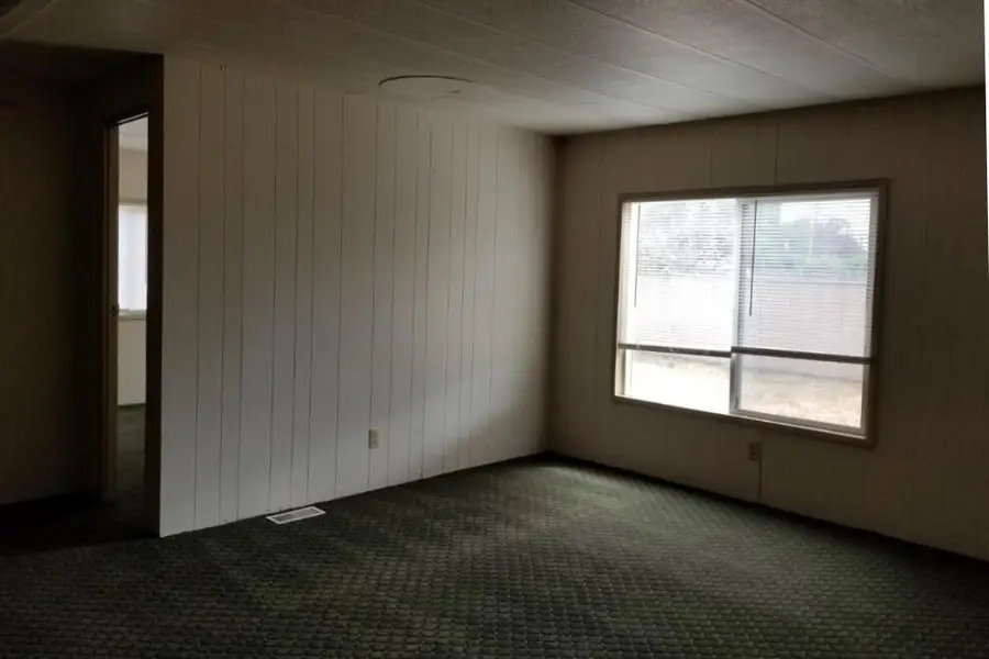 3711 Bisbee Street, Klamath Falls, OR 97603 - #3