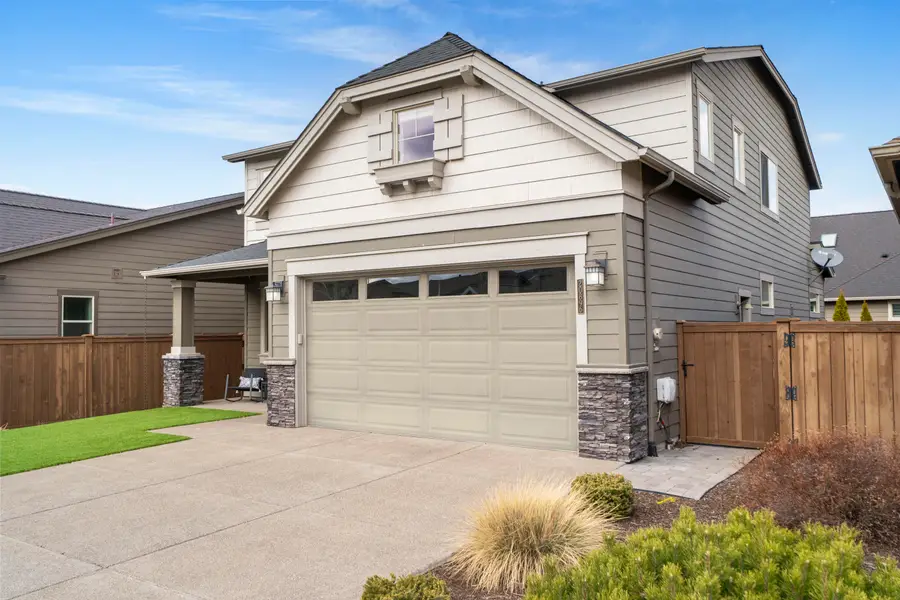 20896 Gateway Drive, Bend, OR 97702 - #3